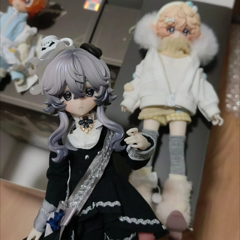 Bonecas Mirai Genuínas em Caix - Vinyl Figure Blank avaliação e preço